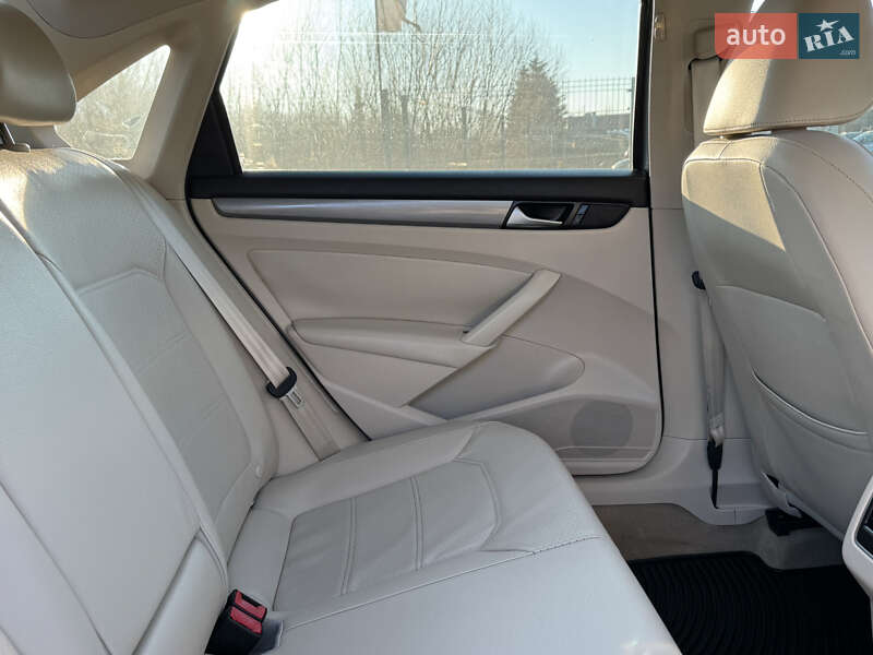 Volkswagen Passat 2014