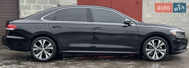 Volkswagen Passat 2021