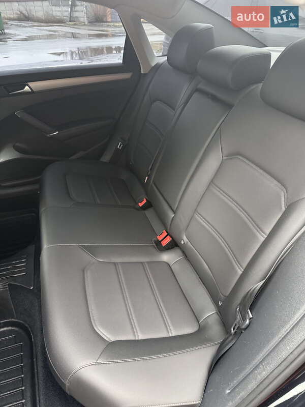 Volkswagen Passat 2021