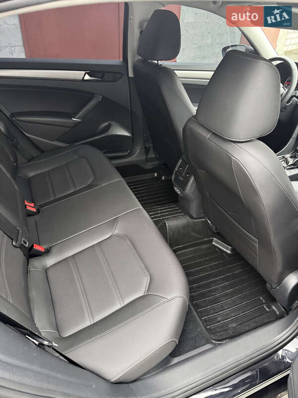 Volkswagen Passat 2021