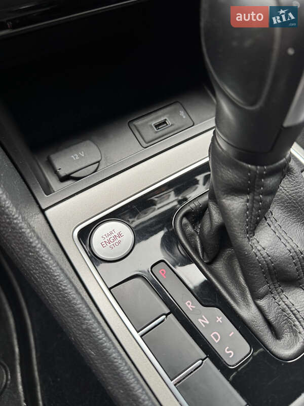 Volkswagen Passat 2021