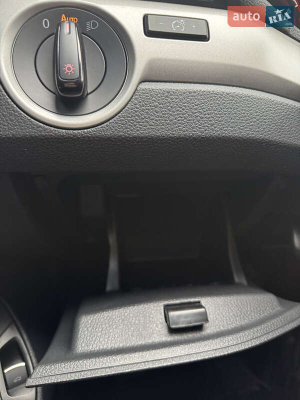 Volkswagen Passat 2021