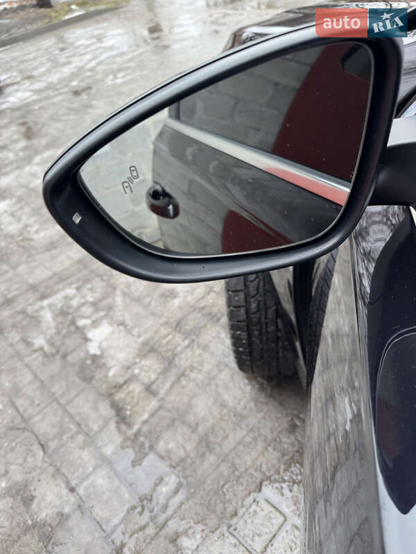 Volkswagen Passat 2021