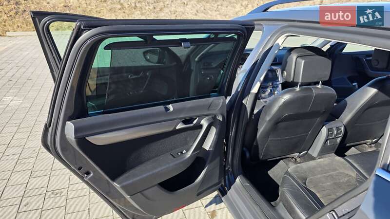 Volkswagen Passat 2012