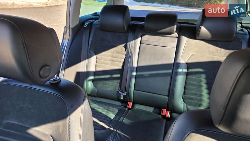 Volkswagen Passat 2012