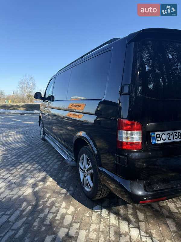 Volkswagen Caravelle 2014