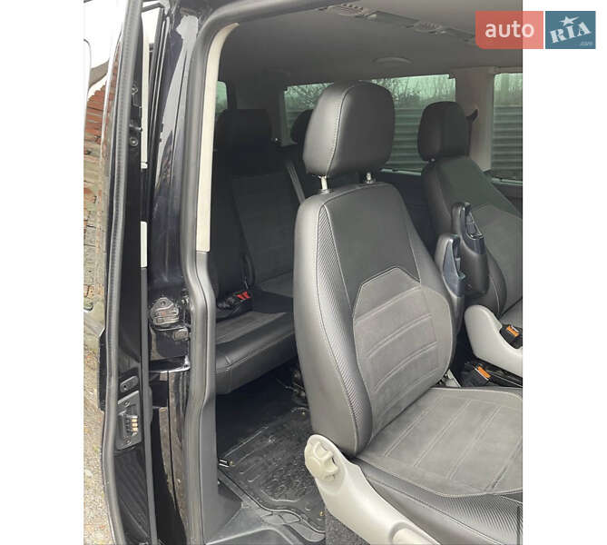 Volkswagen Caravelle 2014