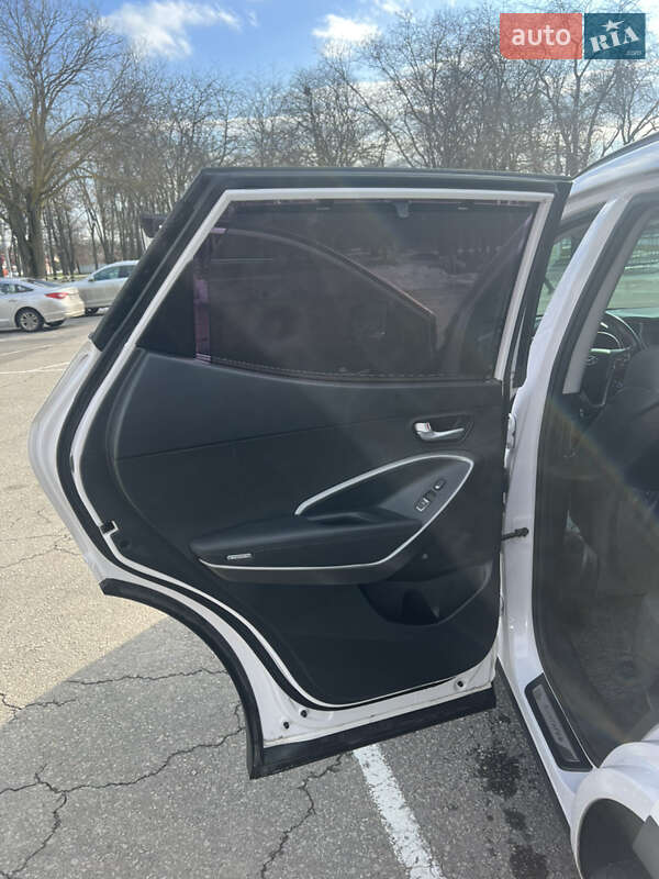 Hyundai Santa FE 2016