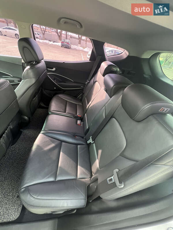 Hyundai Santa FE 2016