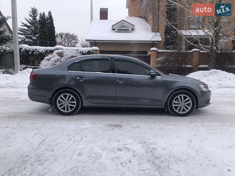 Volkswagen Jetta 2014