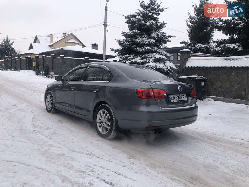 Volkswagen Jetta 2014