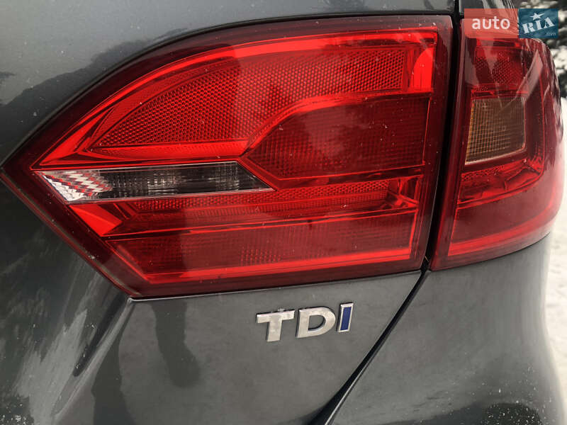 Volkswagen Jetta 2014