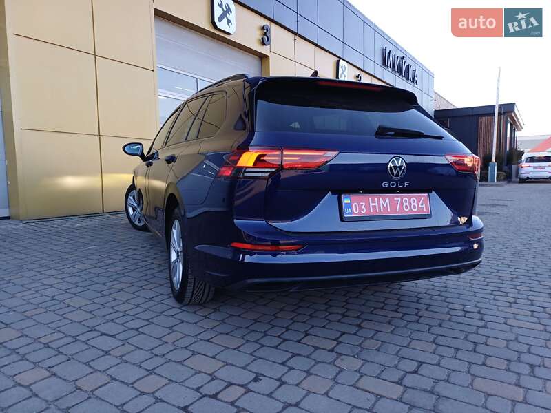 Volkswagen Golf 2021