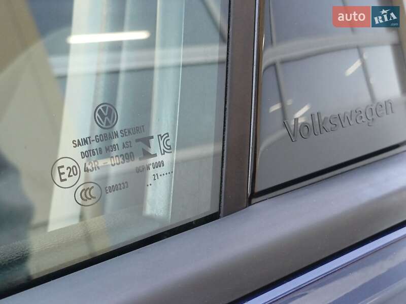 Volkswagen Golf 2021