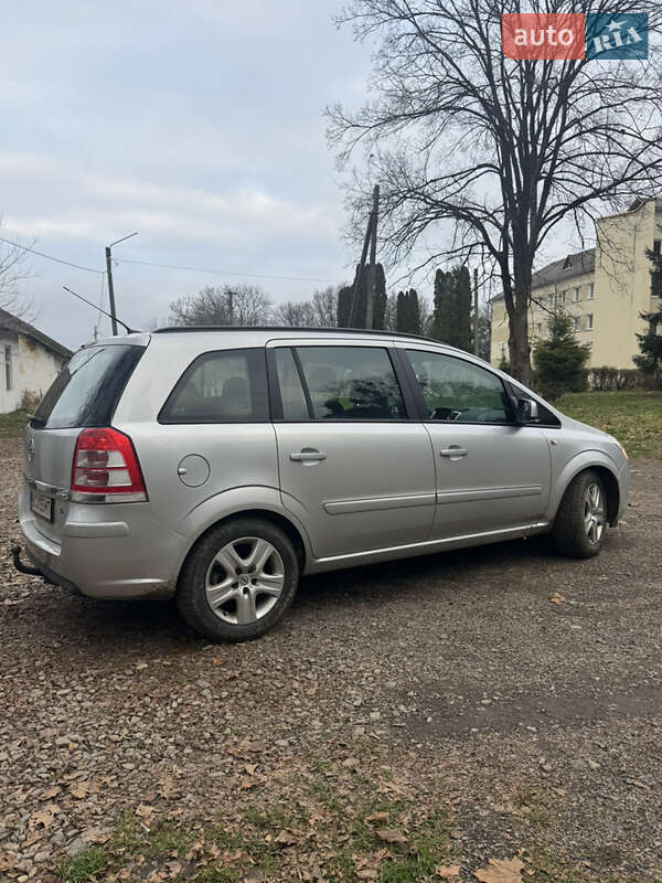 Opel Zafira 2009