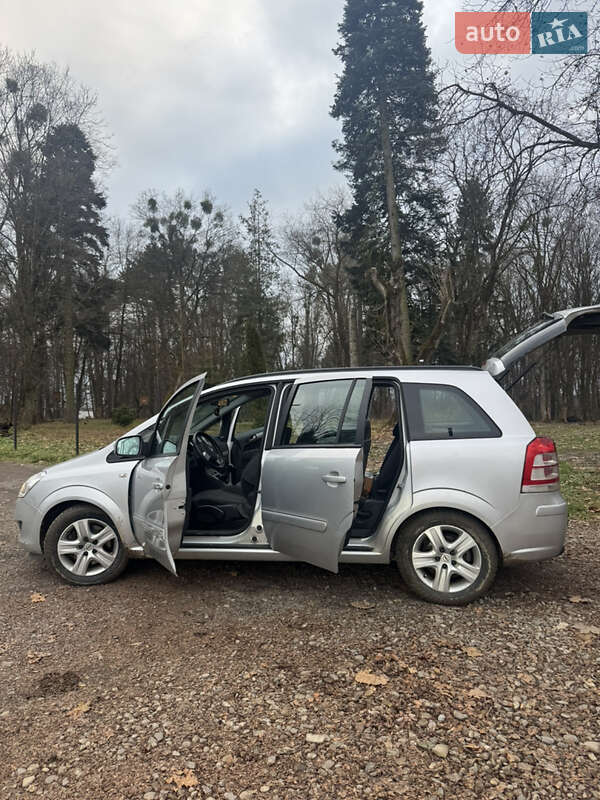 Opel Zafira 2009