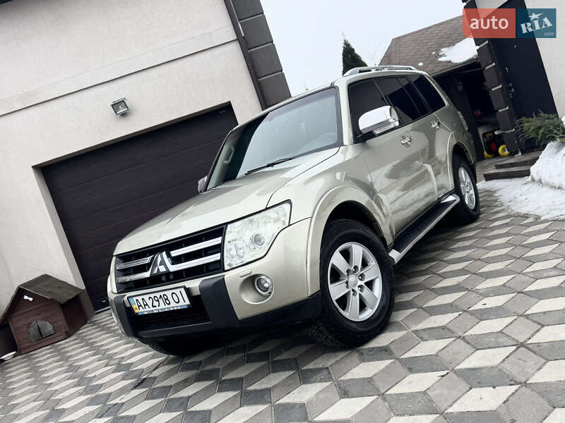Mitsubishi Pajero Wagon 2008