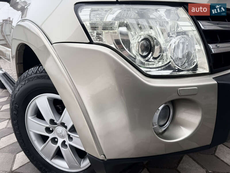 Mitsubishi Pajero Wagon 2008