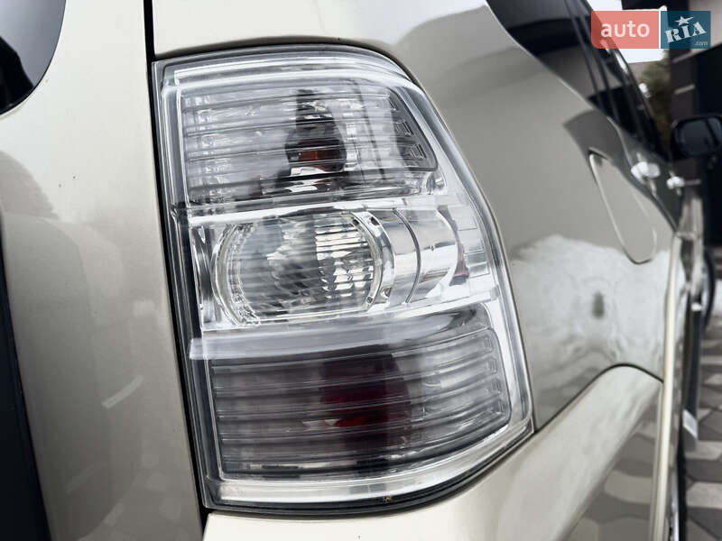 Mitsubishi Pajero Wagon 2008