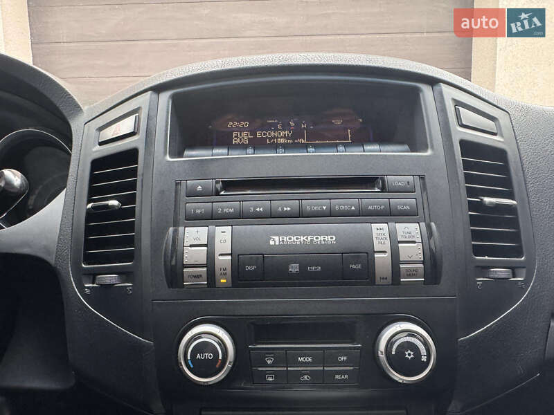 Mitsubishi Pajero Wagon 2008