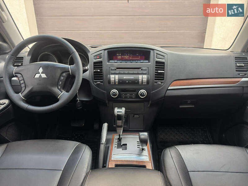 Mitsubishi Pajero Wagon 2008