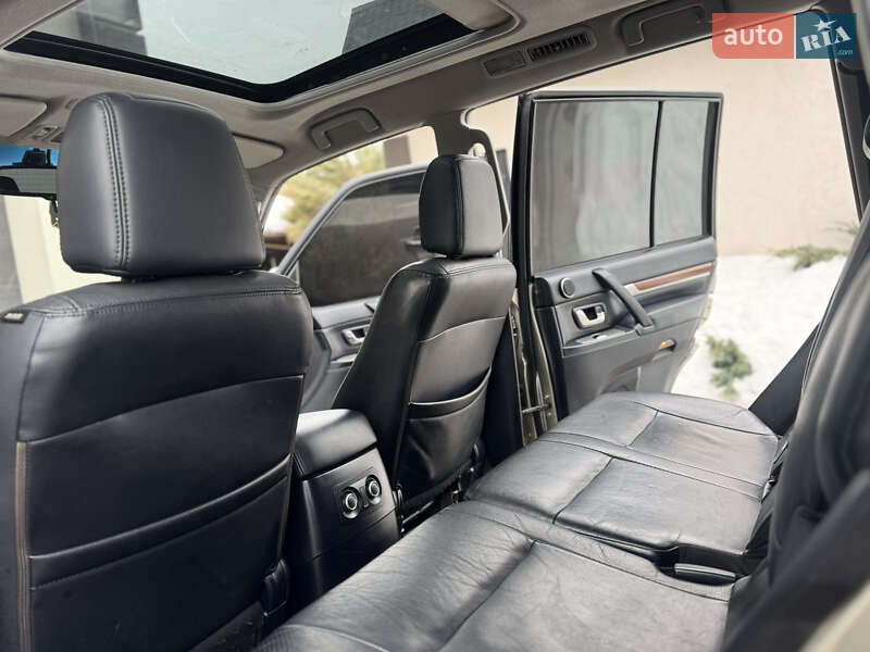 Mitsubishi Pajero Wagon 2008