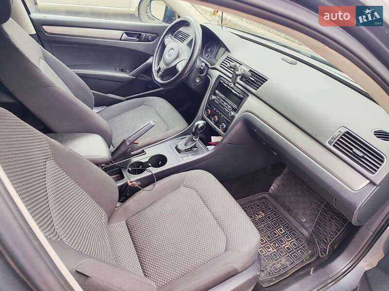 Volkswagen Passat 2012