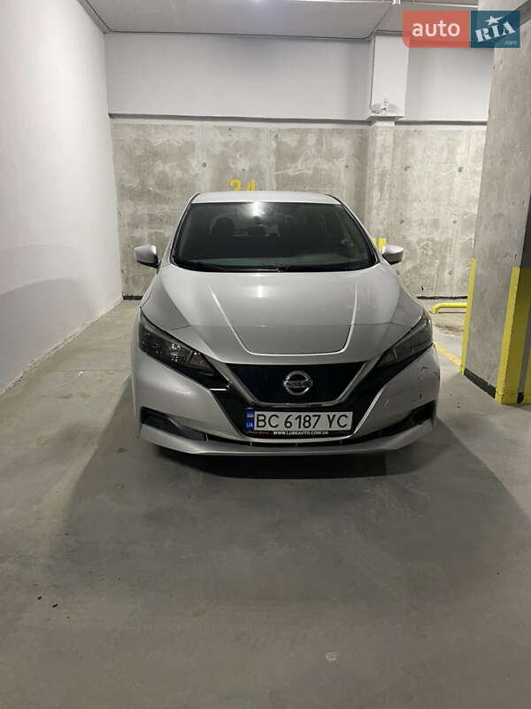 Nissan Leaf 2020