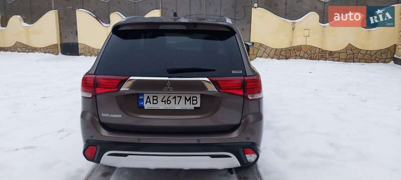 Mitsubishi Outlander 2019