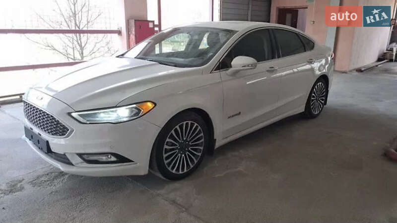 Ford Fusion 2018
