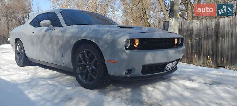 Dodge Challenger 2020