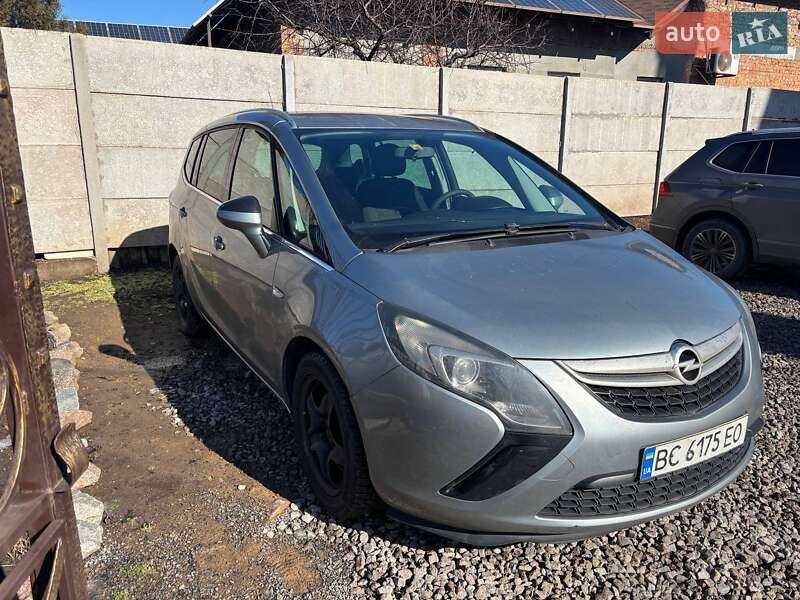 Opel Zafira 2013