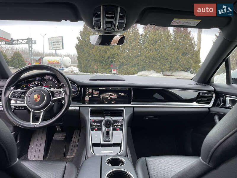 Porsche Panamera 2017