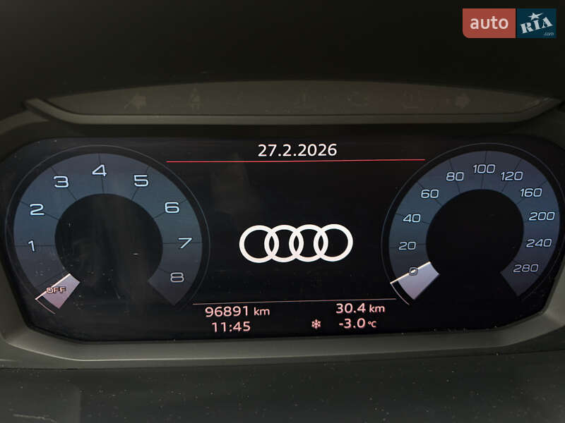 Audi Q3 2021