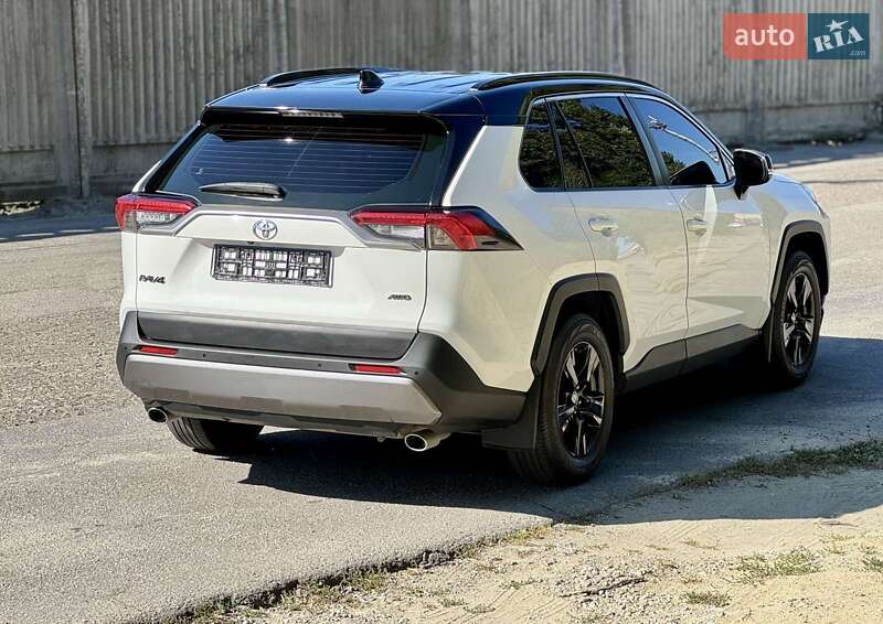 Toyota RAV4 2019