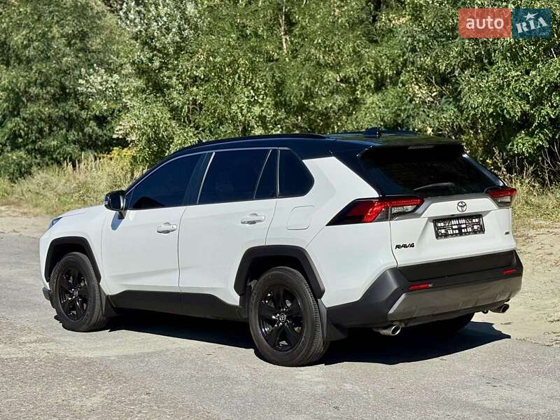 Toyota RAV4 2019