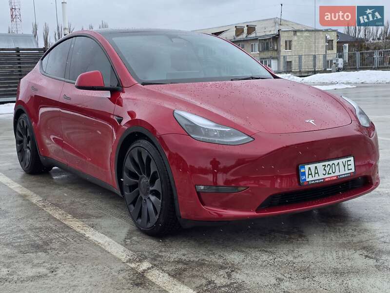 Tesla-18