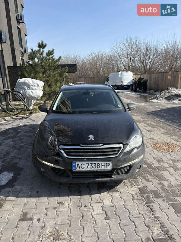Peugeot 308 2015