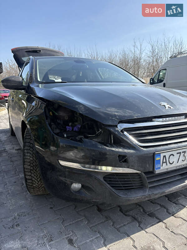 Peugeot 308 2015