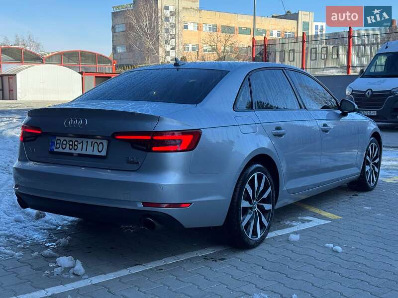 Audi A4 2016