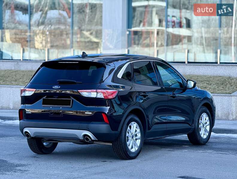 Ford Escape 2020