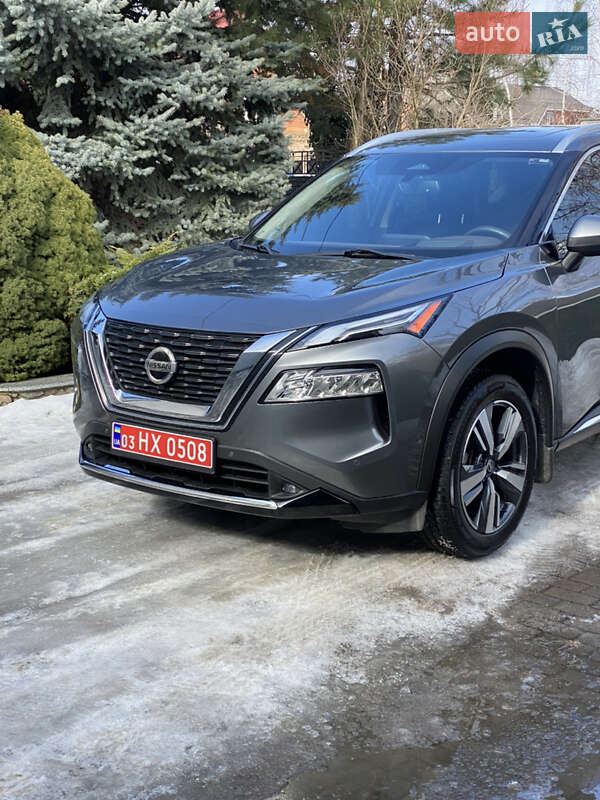 Nissan Rogue 2021