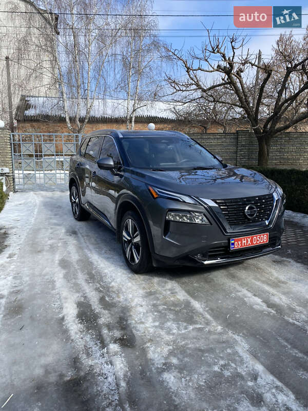 Nissan Rogue 2021