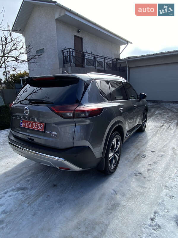 Nissan Rogue 2021