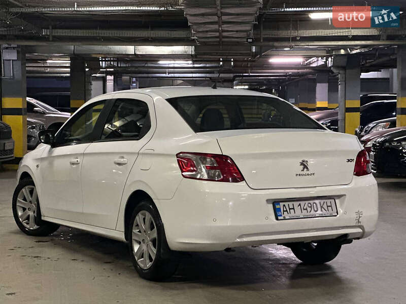 Peugeot 301 2016