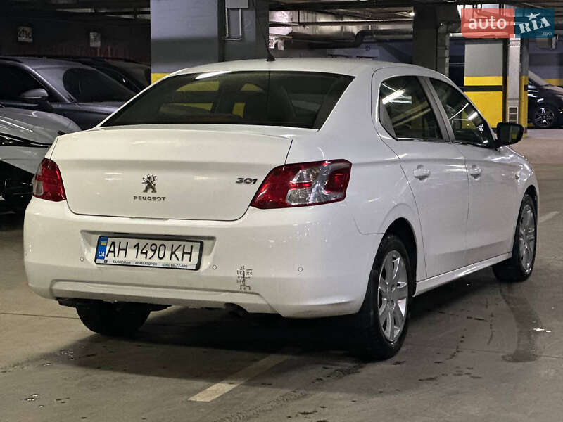 Peugeot 301 2016