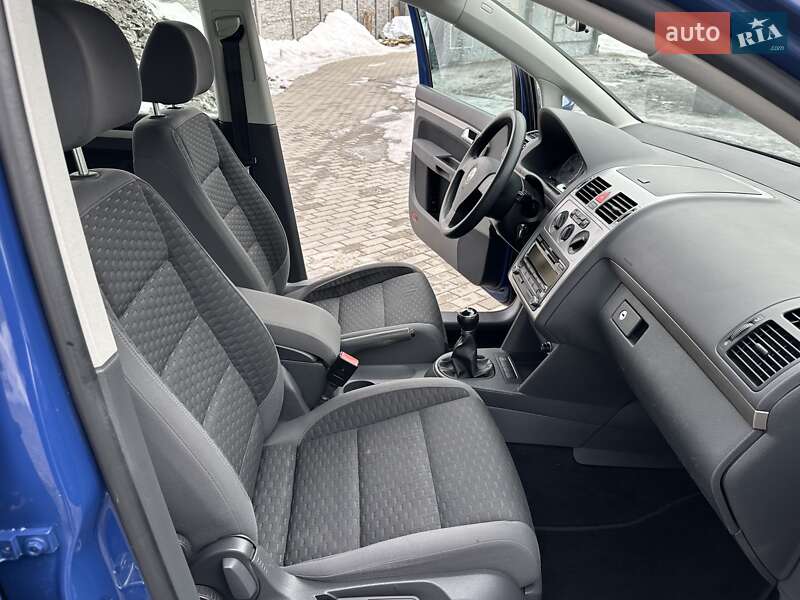 Volkswagen Touran 2009