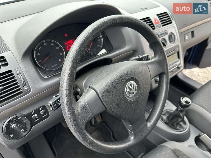 Volkswagen Touran 2009