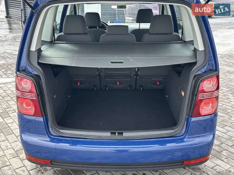 Volkswagen Touran 2009