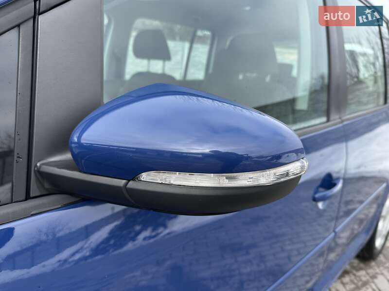 Volkswagen Touran 2009